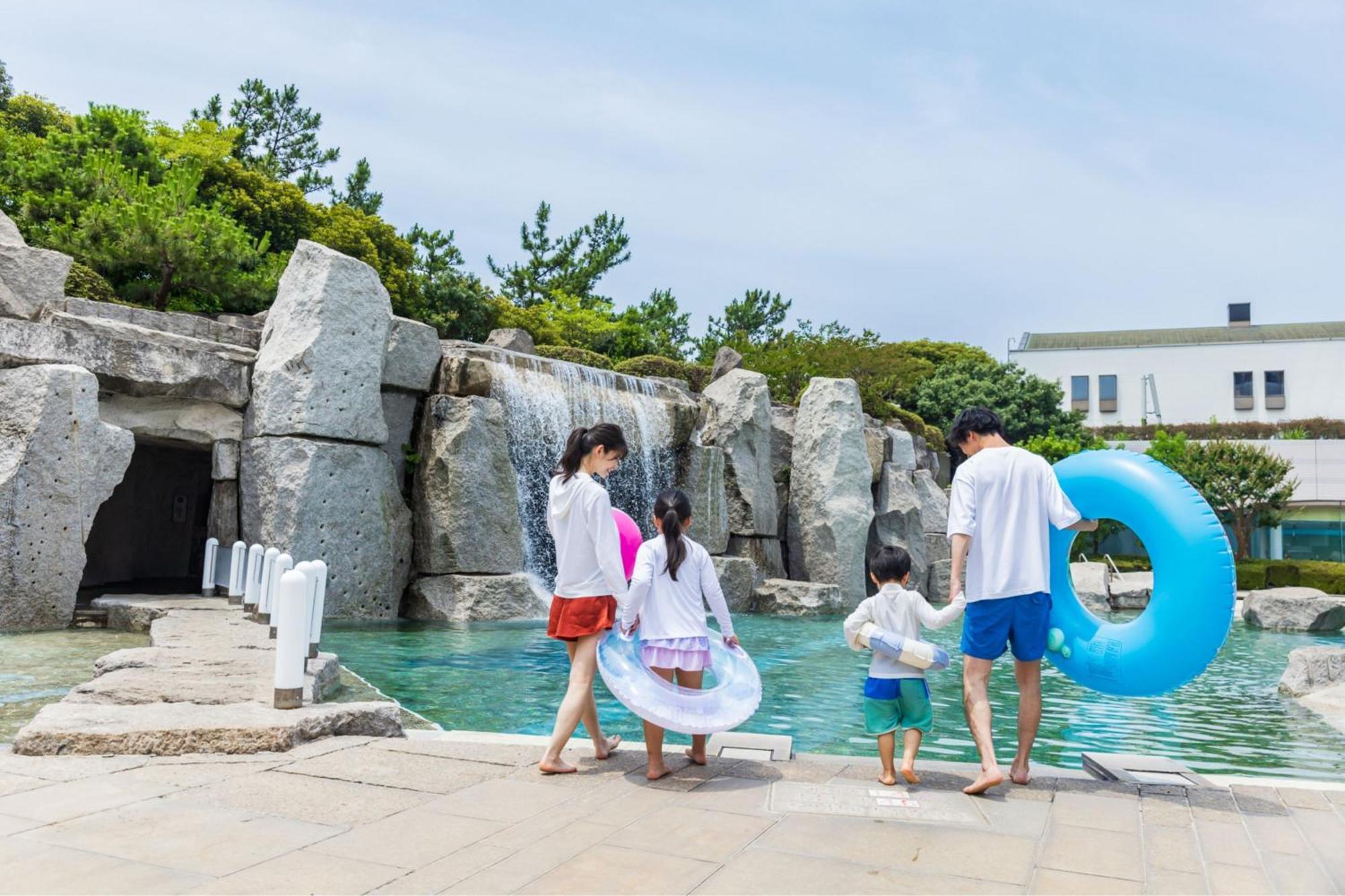 Sheraton Grande Tokyo Bay Hotel Ураясу Экстерьер фото